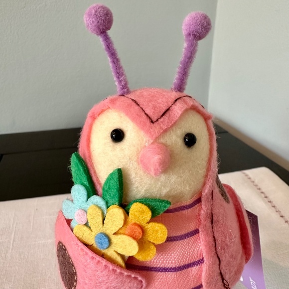 Featherly Friends Lady the Ladybug Fabric Bird - Picture 4 of 11